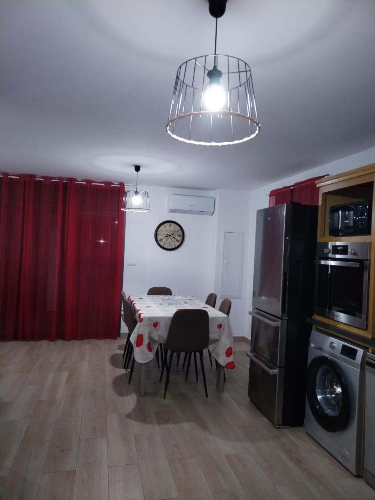 Chez Monblanc Villa Сен-Жозеф Екстериор снимка